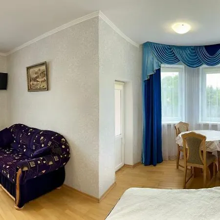 Apartment 2 у віллі під замком *